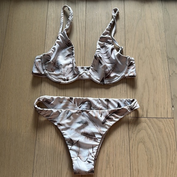 Mikoh bikini set - Picture 2 of 7